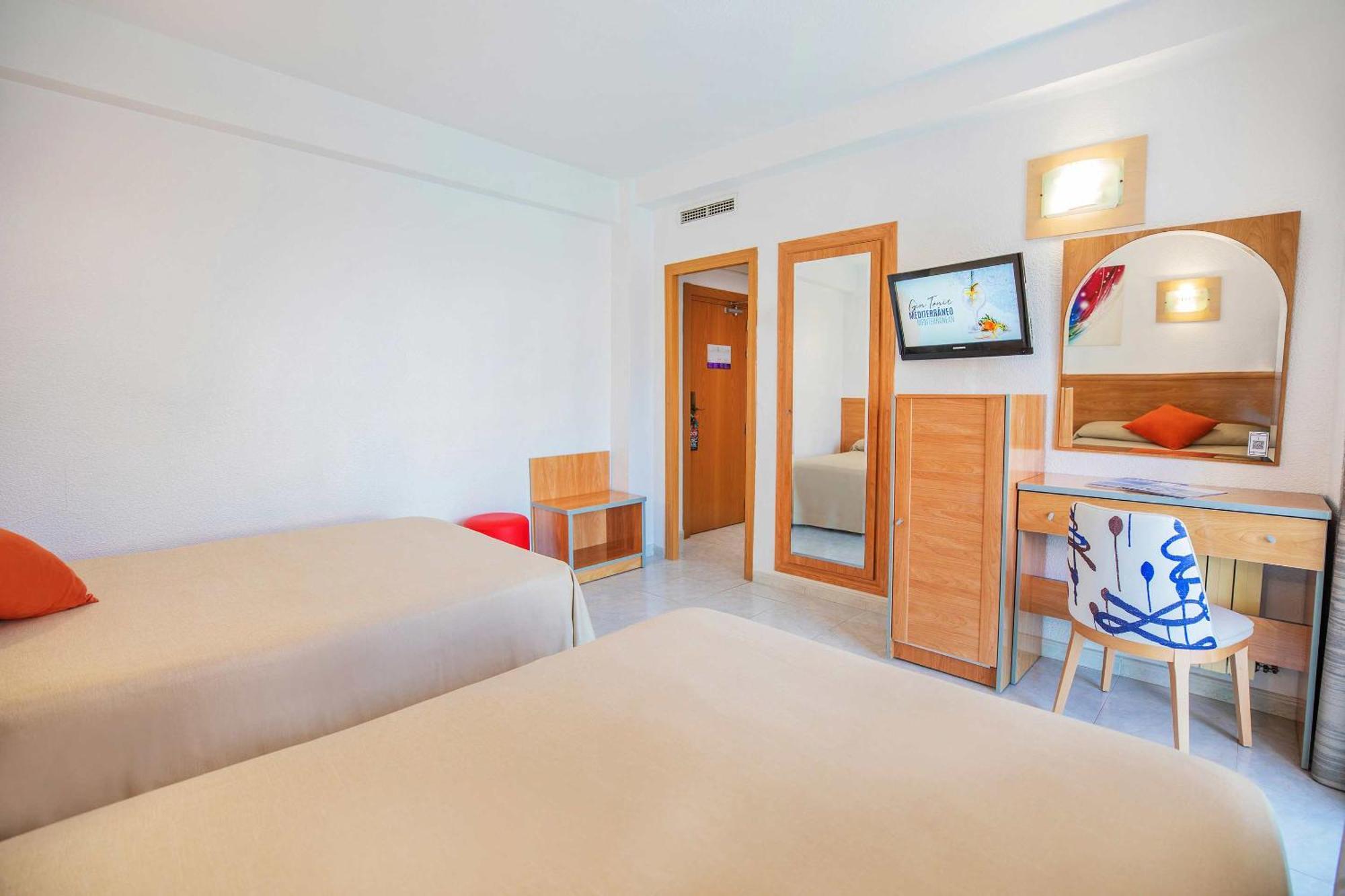 Hotel Servigroup Nereo Benidorm Quarto foto